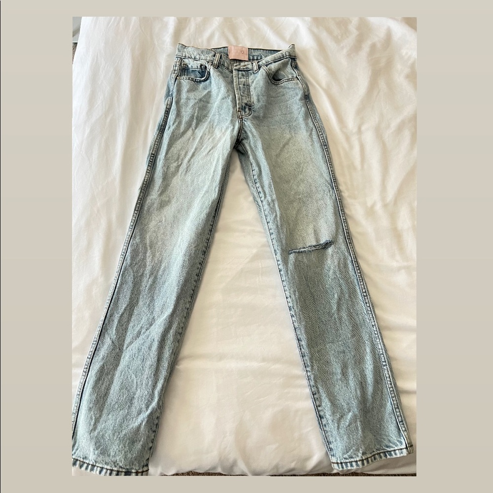 Never worn REVICE ex-boyfriend jeans